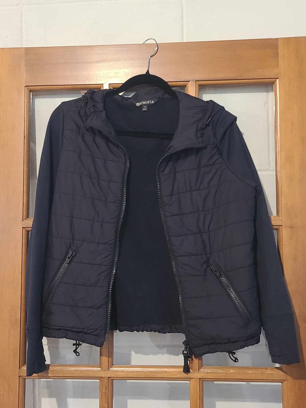 ATHLETA _ Women's Black Cozier Quilted Primaloft Insulated Hoodie Jacket